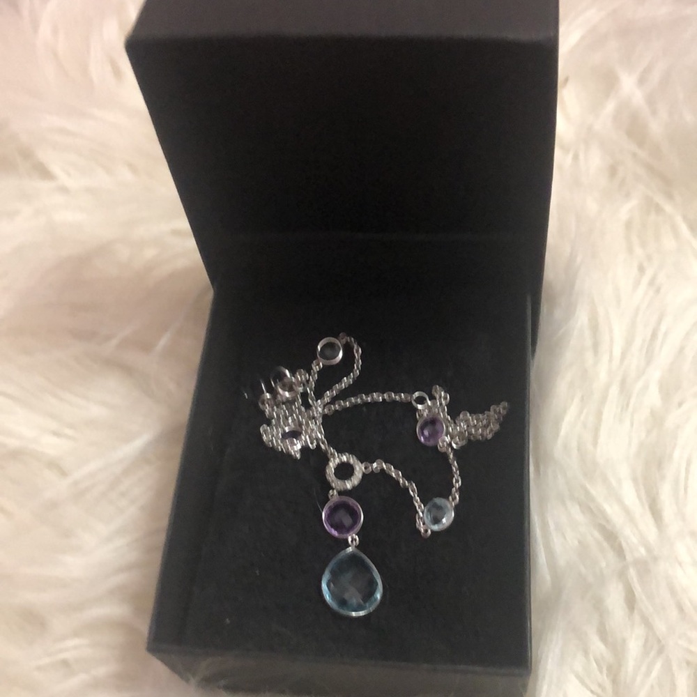 Necklace - Picture 3 of 3
